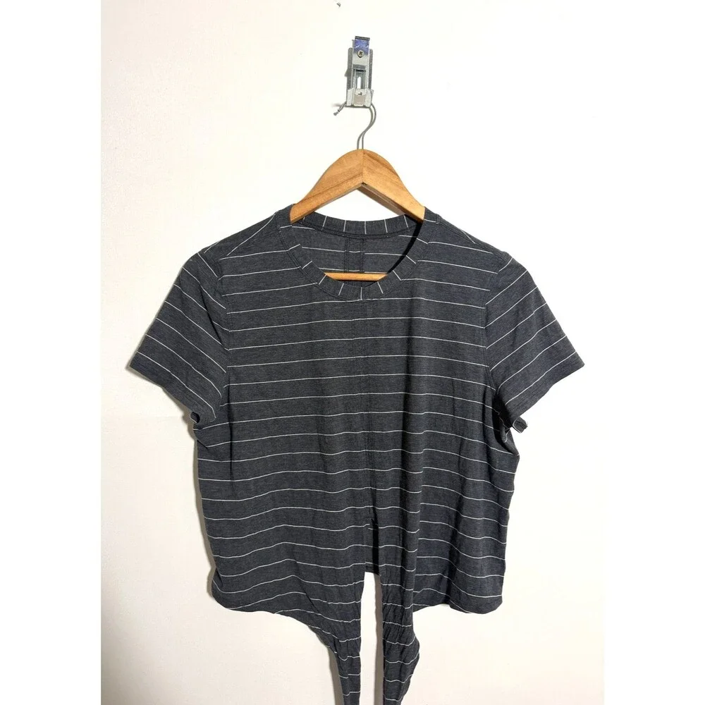 Lululemon Time To Restore T-Shirt Womens 8 Short Sleeve Tie Front Top